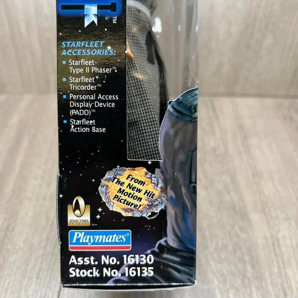 Star Trek First Contact Captain Jean-Luc Picard Action Figure- Playmates Toys - Picture 5 of 9